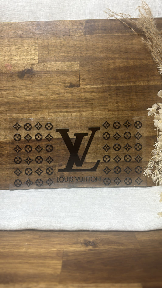 black LV